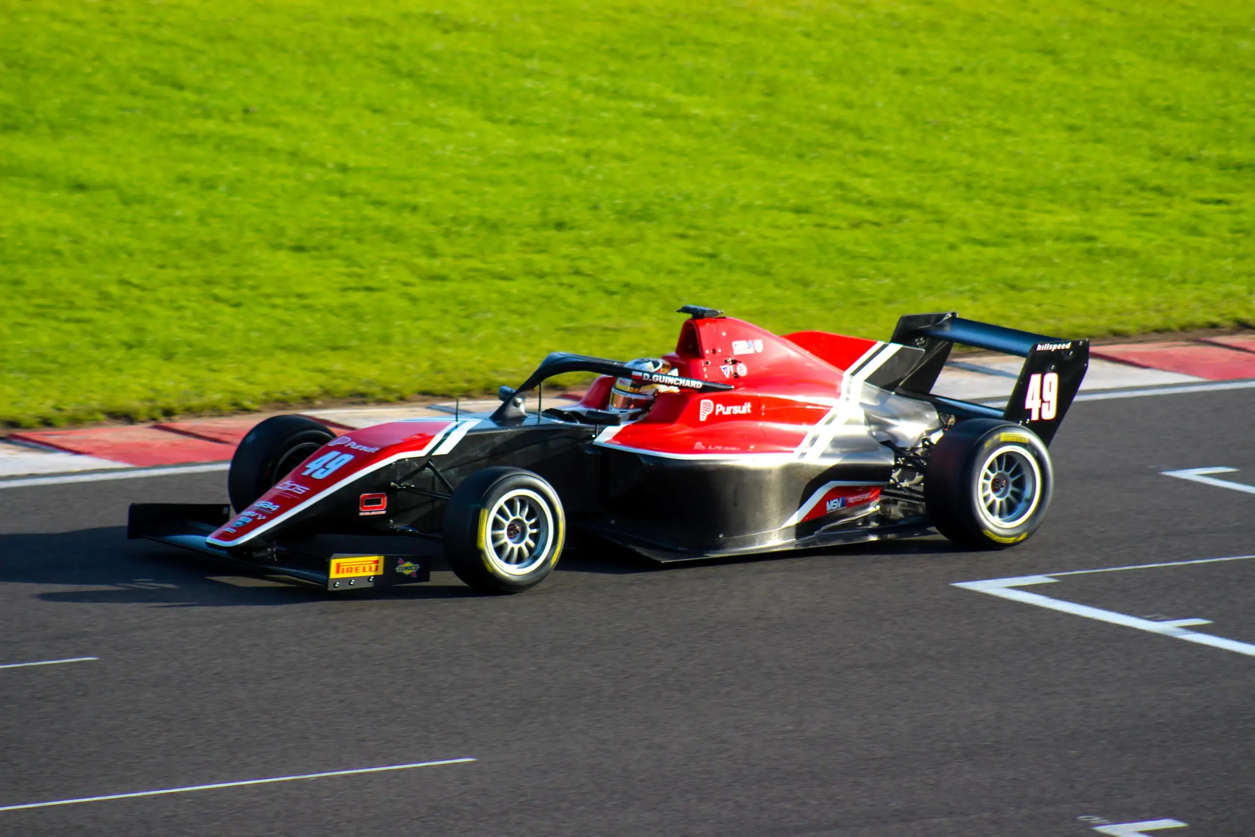 British GT Donington Park — photograph 2